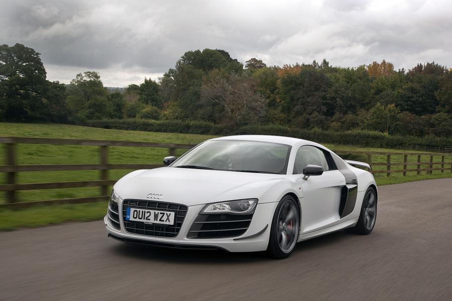  Audi R8 GT 2010 года  (UK) (фото 1 из 18)